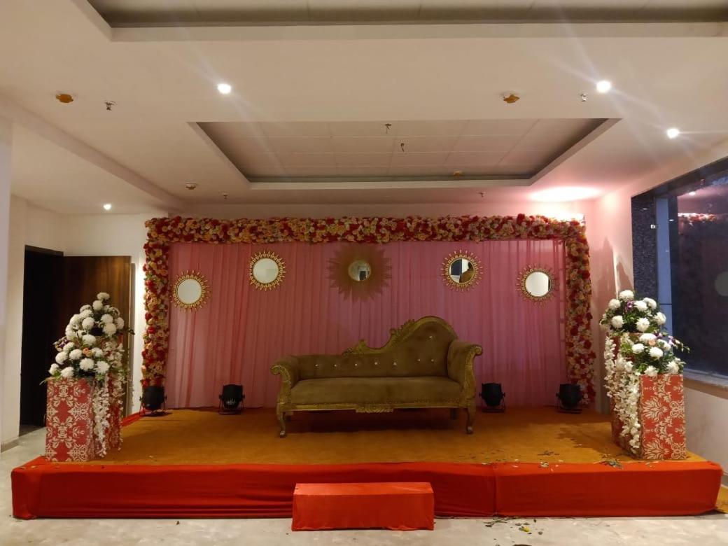 Sourav Park Inn Agra  Zewnętrze zdjęcie